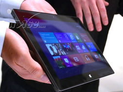 微软Surface RT平板电脑与黑色触控式键盘保护套评测